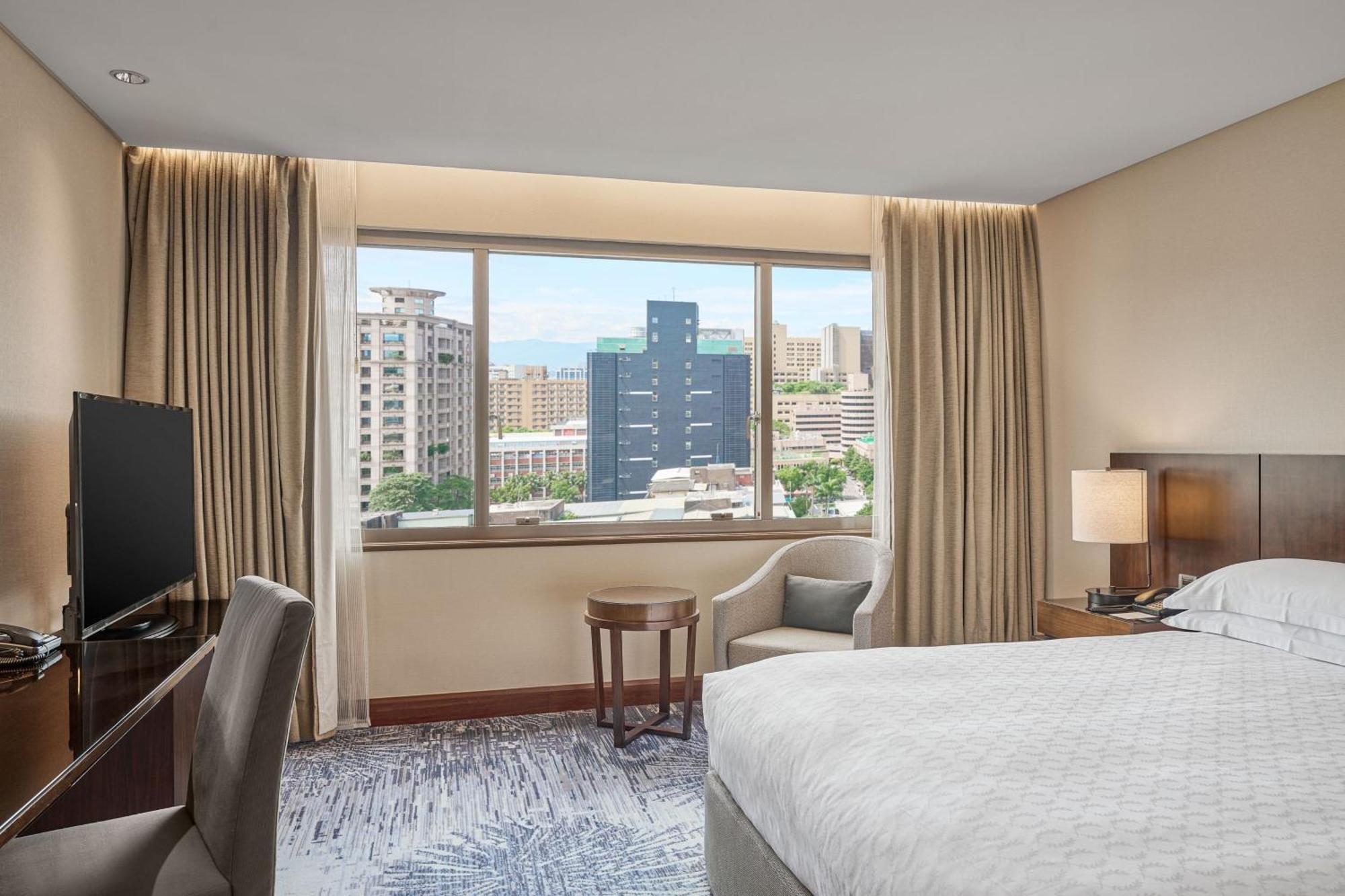 Sheraton Grand Taipei Hotel Bagian luar foto
