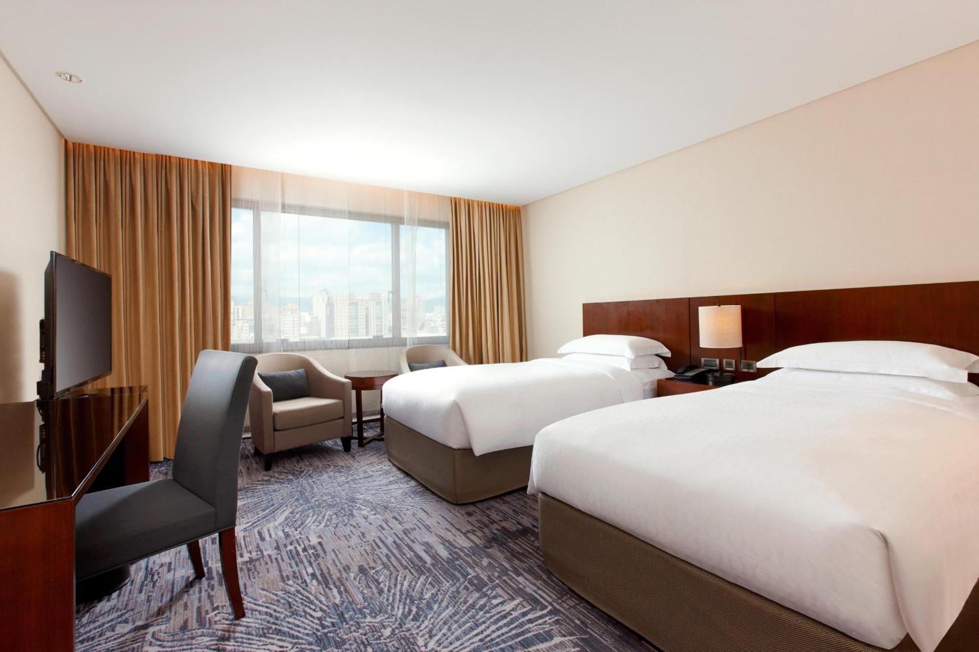 Sheraton Grand Taipei Hotel Bagian luar foto