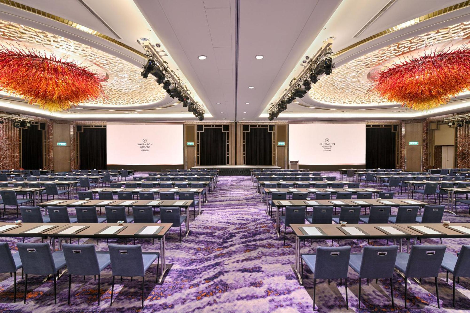 Sheraton Grand Taipei Hotel Bagian luar foto