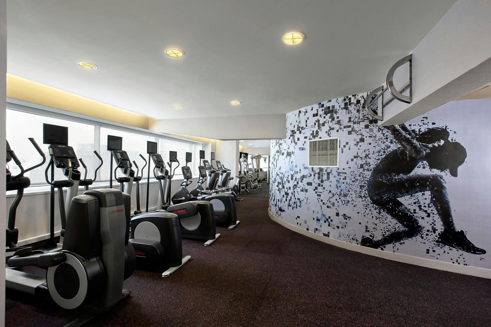 Sheraton Grand Taipei Hotel Bagian luar foto